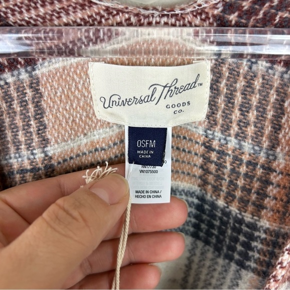 NWT Universal Thread Ruana poncho - Picture 8 of 13